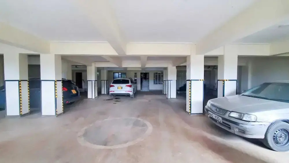 Lux Suites PJ's Apartments Ruiru
