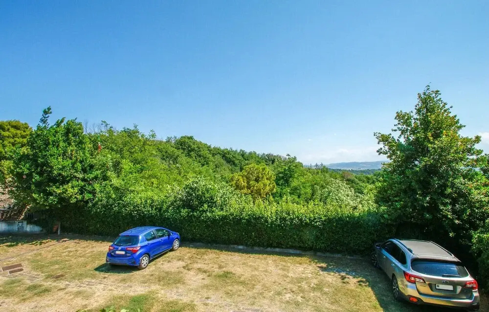 Amazing Apartment in Casteldimezzo With 1 Bedrooms