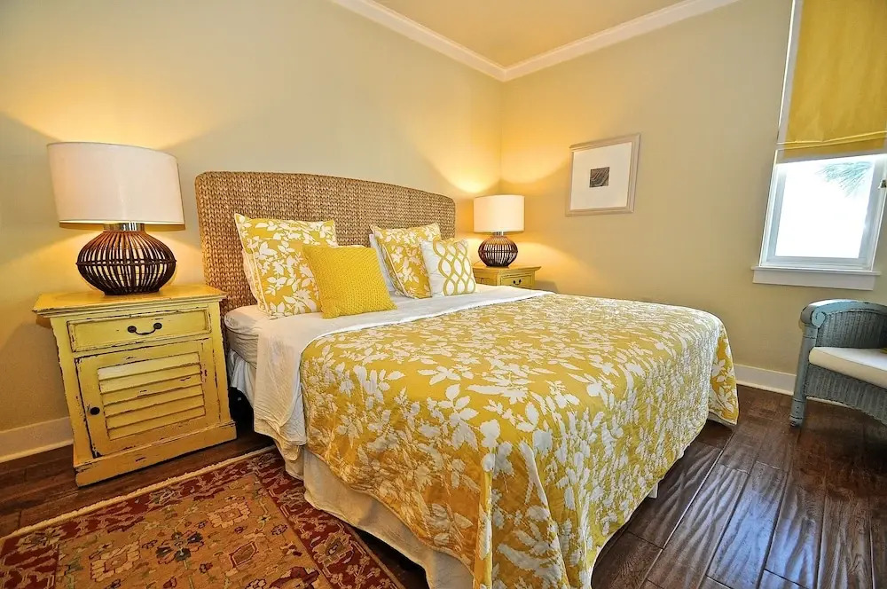 Six Palms 2B 2 Bedroom Condo By Coastal Dreamin