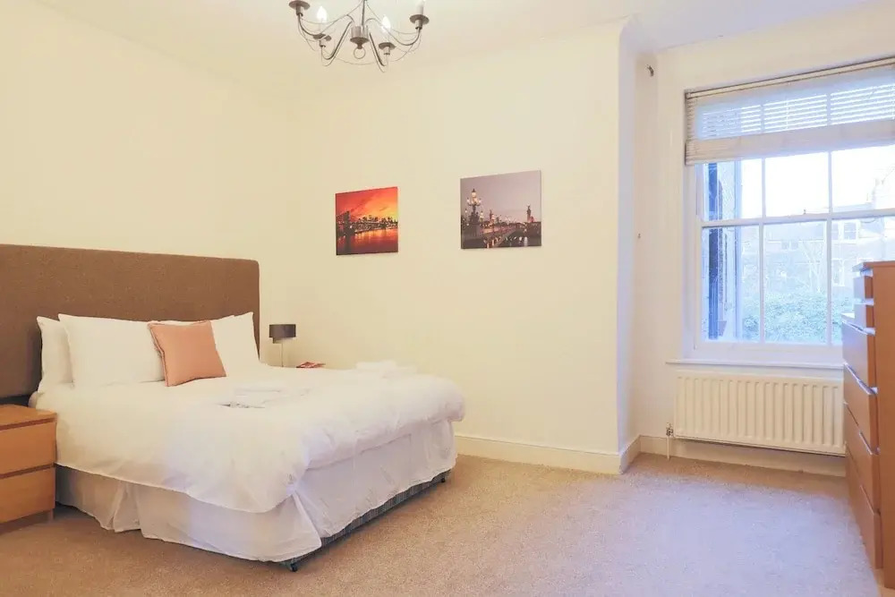 North London Spacious 2 Bedroom Apartment