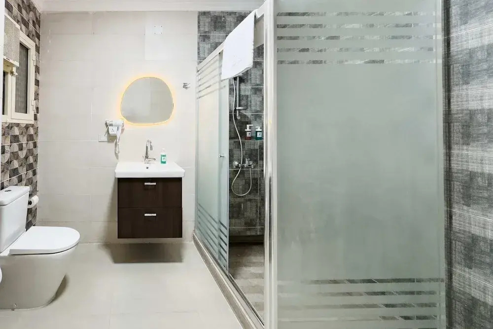 Xuru Stays I The Hospitable 2bdr Apt. 5 min From CAI Airport