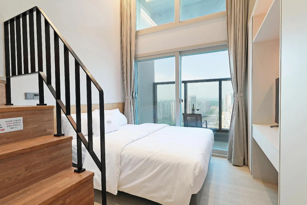 Sota Suite Pyeongtaek Godeok branch