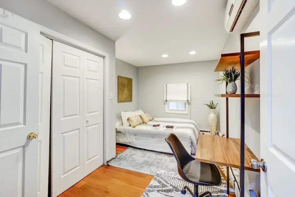 Logan Mansion Suite 4 2 Bedroom Apartment Hotel