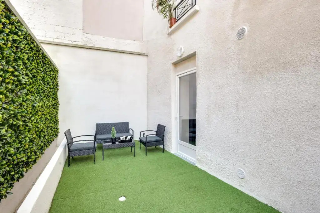 801-Suite Luxury, APT Terrace, Door of Paris- PRM
