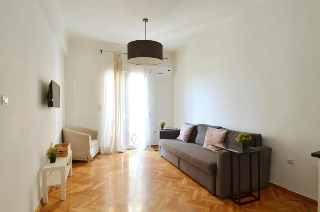 Stathmos Larissis B, a cozy 2BR Apartment, Close to Metro Station. 7