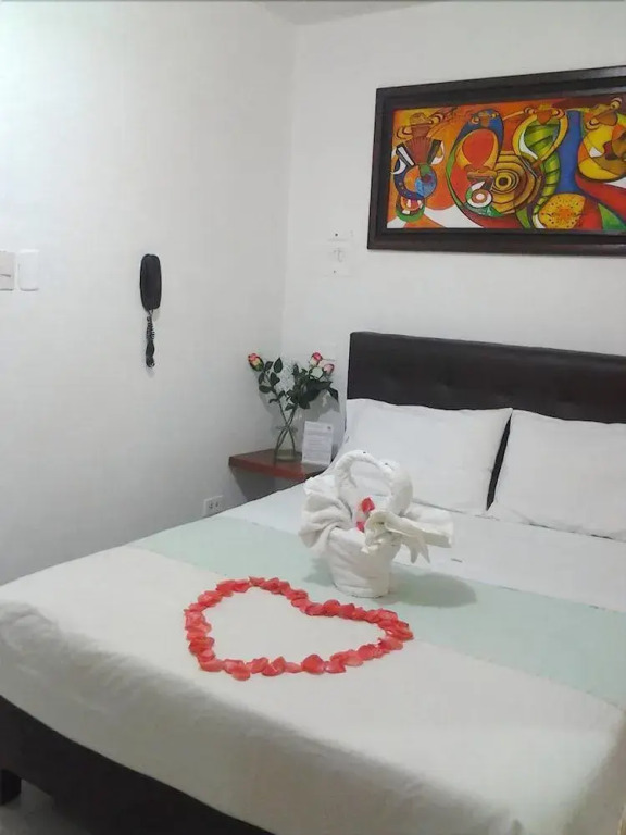CASA HOTEL VICTORIA Av 30