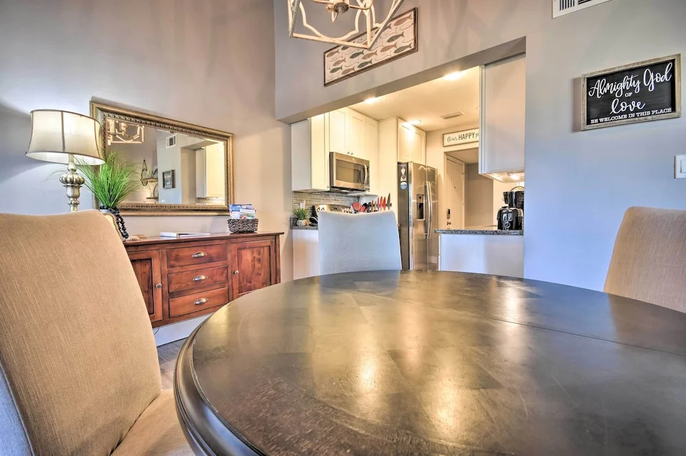 Resort Condo: Golf & Pond View, Walk to Beach