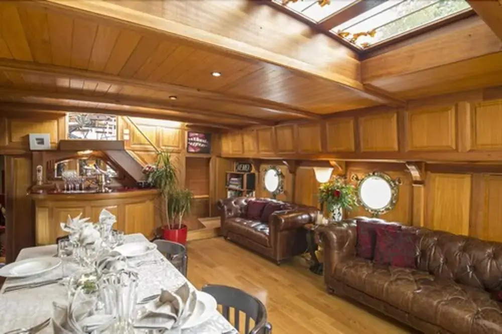 Barge Tango