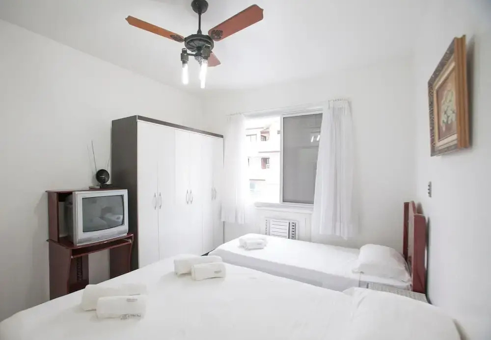 FL005 1 Bedroom Apartment By Senstay