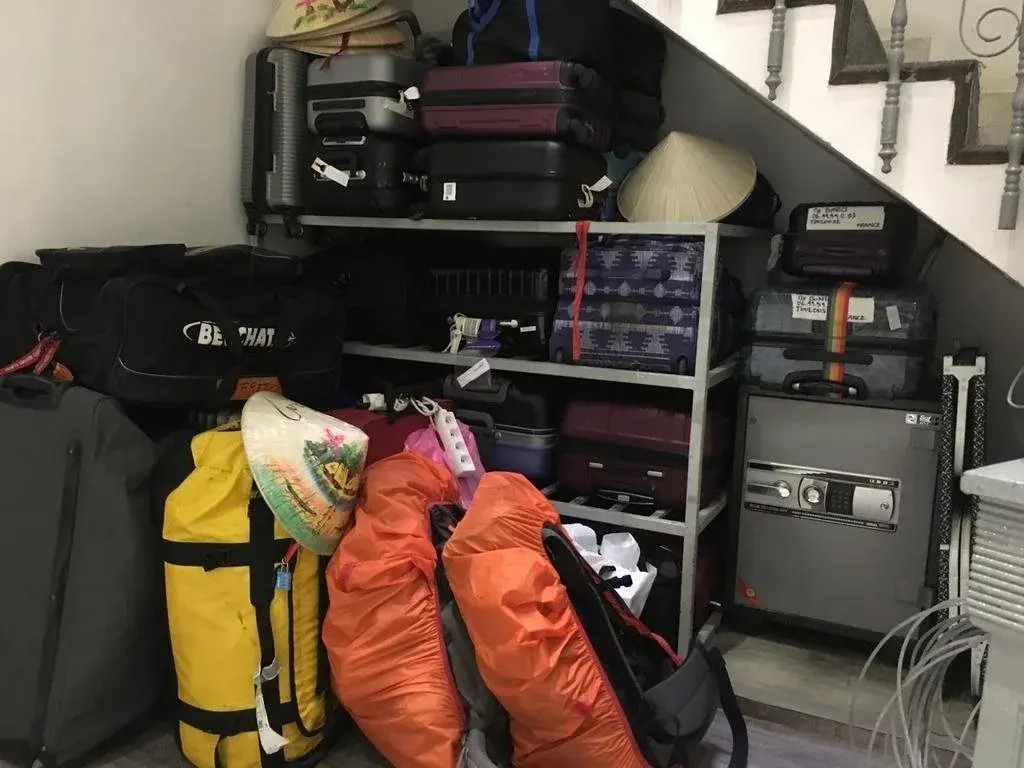 Suite Backpackers Inn