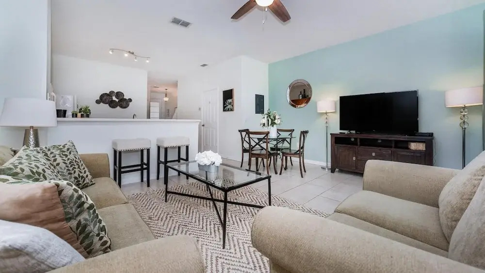 7679 Sir Kaufman Court