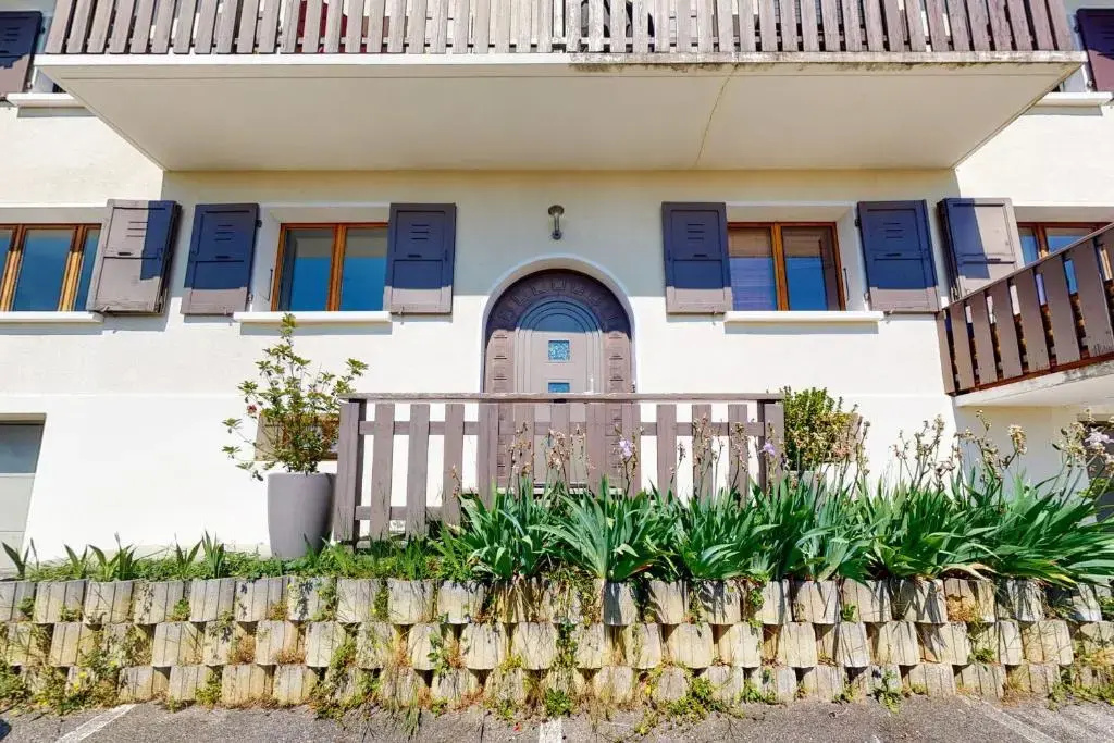 Apartment with 2 bedrooms for 4 people in Annecy-le-Vieux