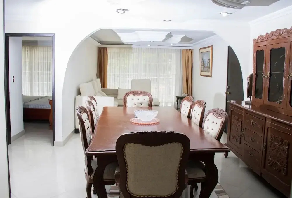 Shofar Apartahotel