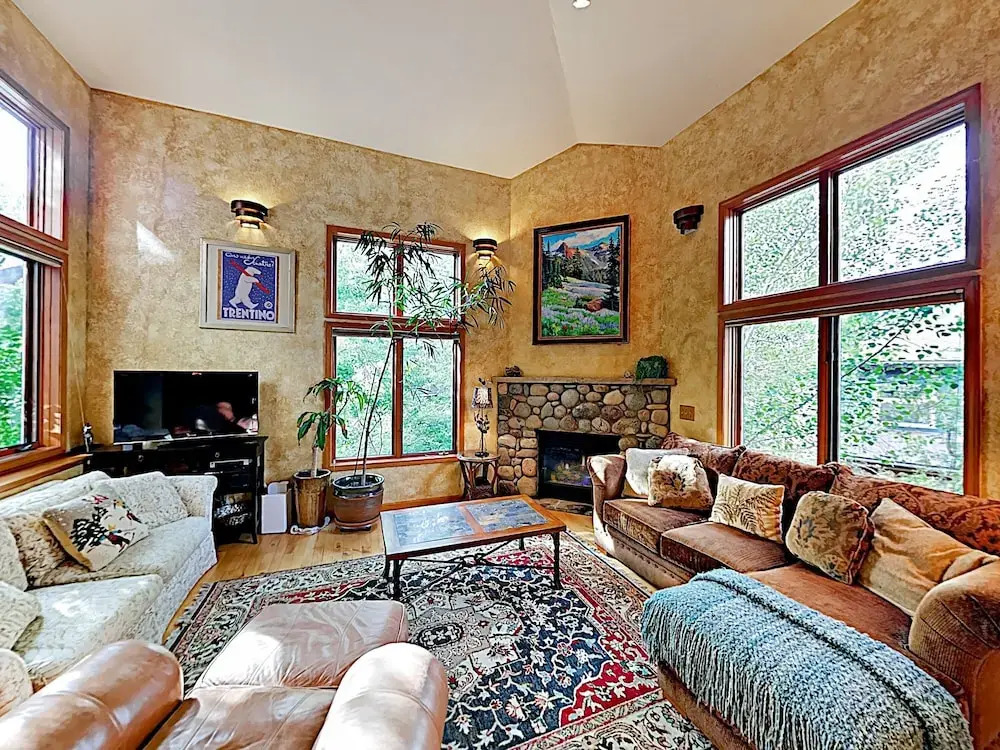 New Listing! Luxe Getaway W/ Patio & Hot Tub 4 Bedroom Duplex