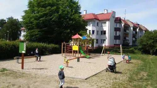 Apartament Riwiera dla 2 par i 2 dzieci, 300m od plaży