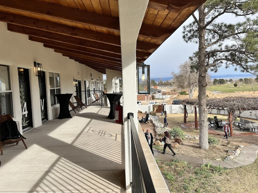El Verde Inn