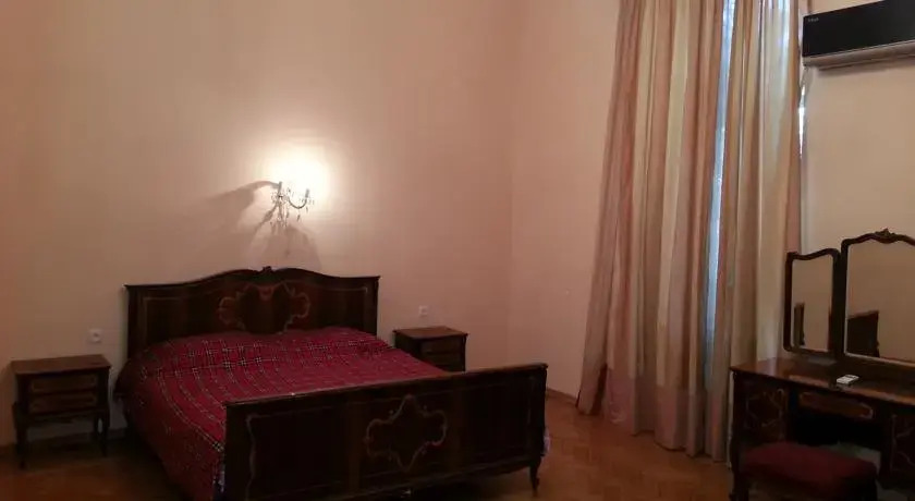 Aghmashenibili Nino Guest house