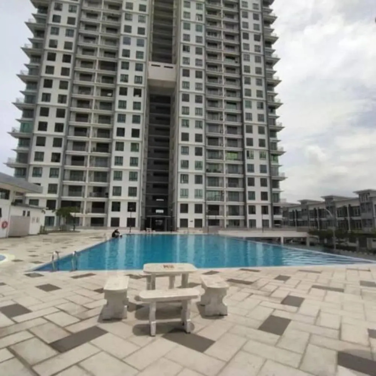 191 Cozy CasaKayangan 3BR by Grab A Stay