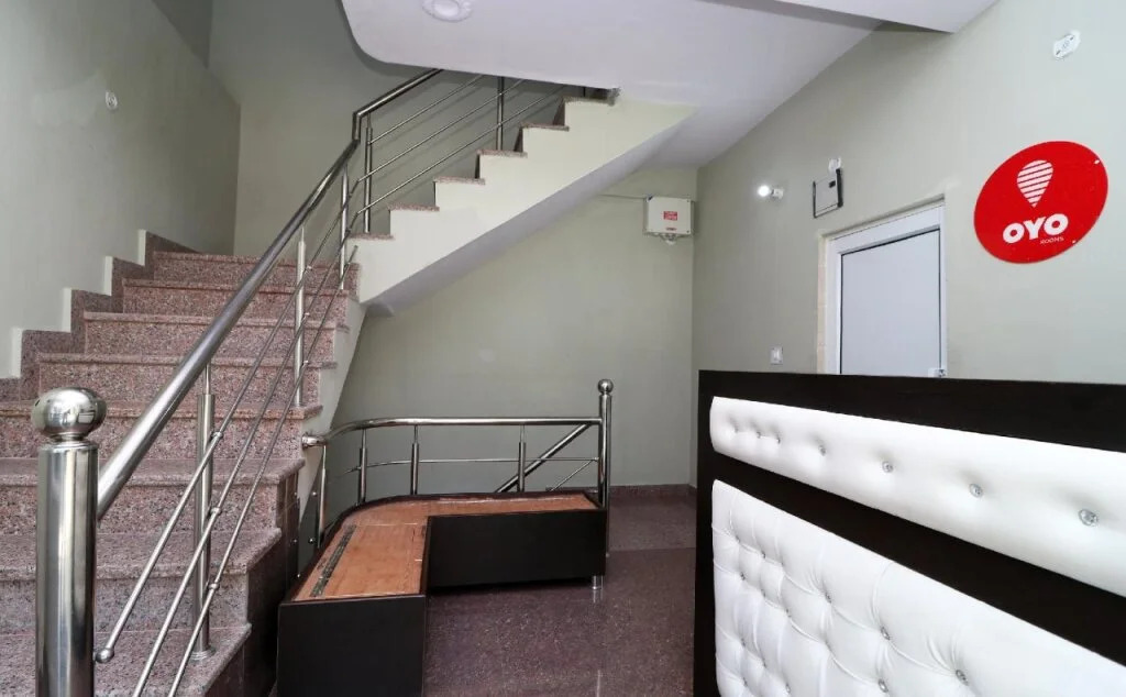 Hotel Benog Breeze By OYO Rooms