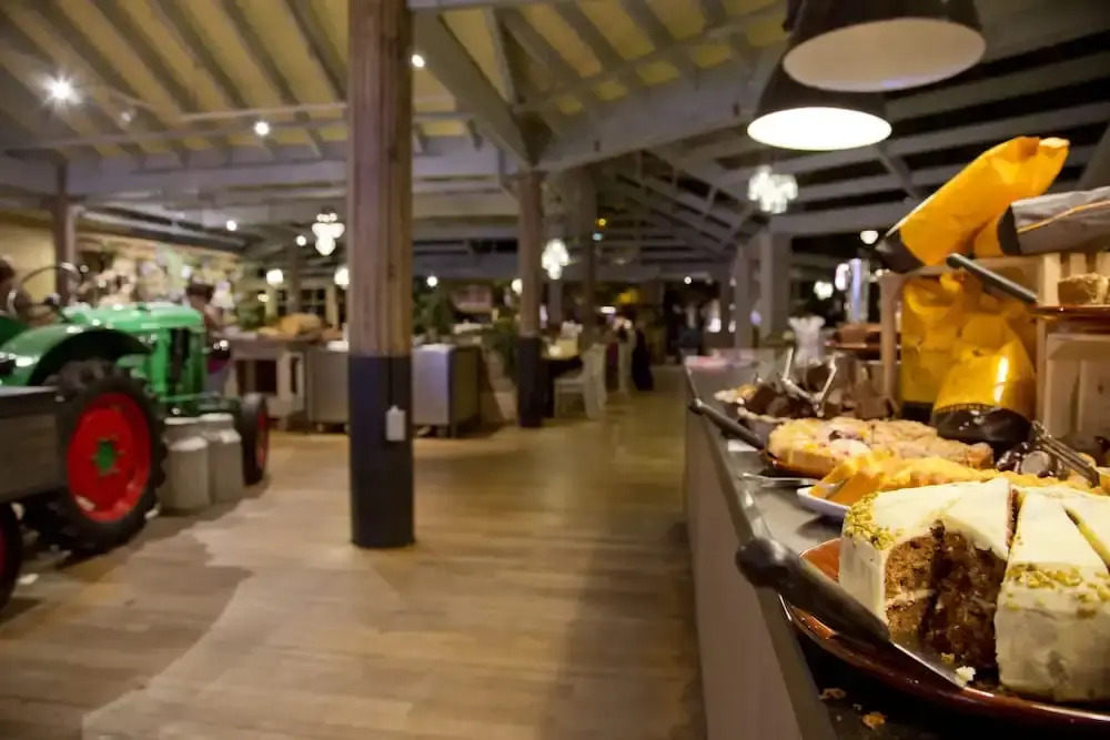 Hotel De Vossemeren by Center Parcs