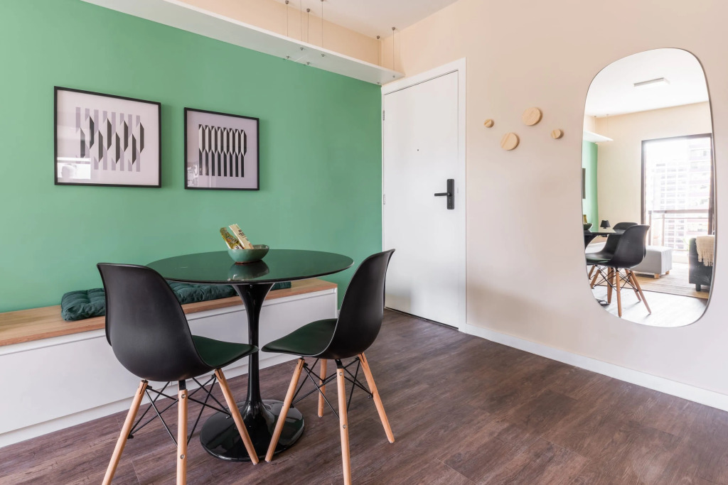 Apartamento moderno com garagem | Itaim Bibi