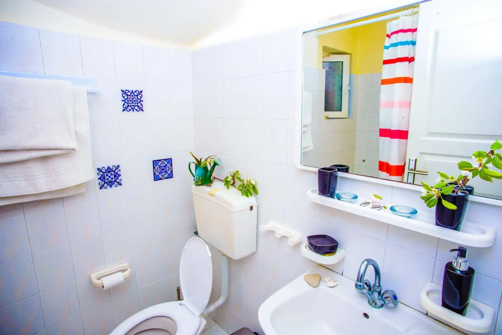 Aloni Studios & Apartments
