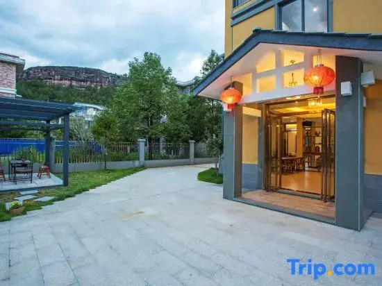 Zhihao Homestay