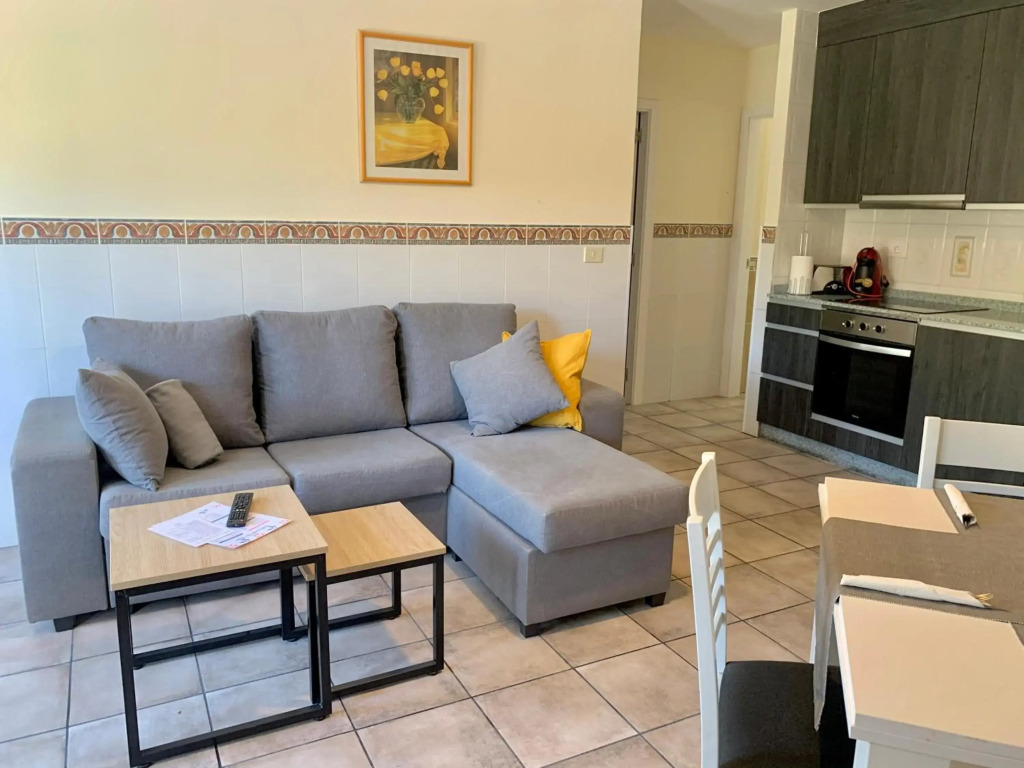 APARTAMENTOS TURÍSTICOS CASA SANDRA