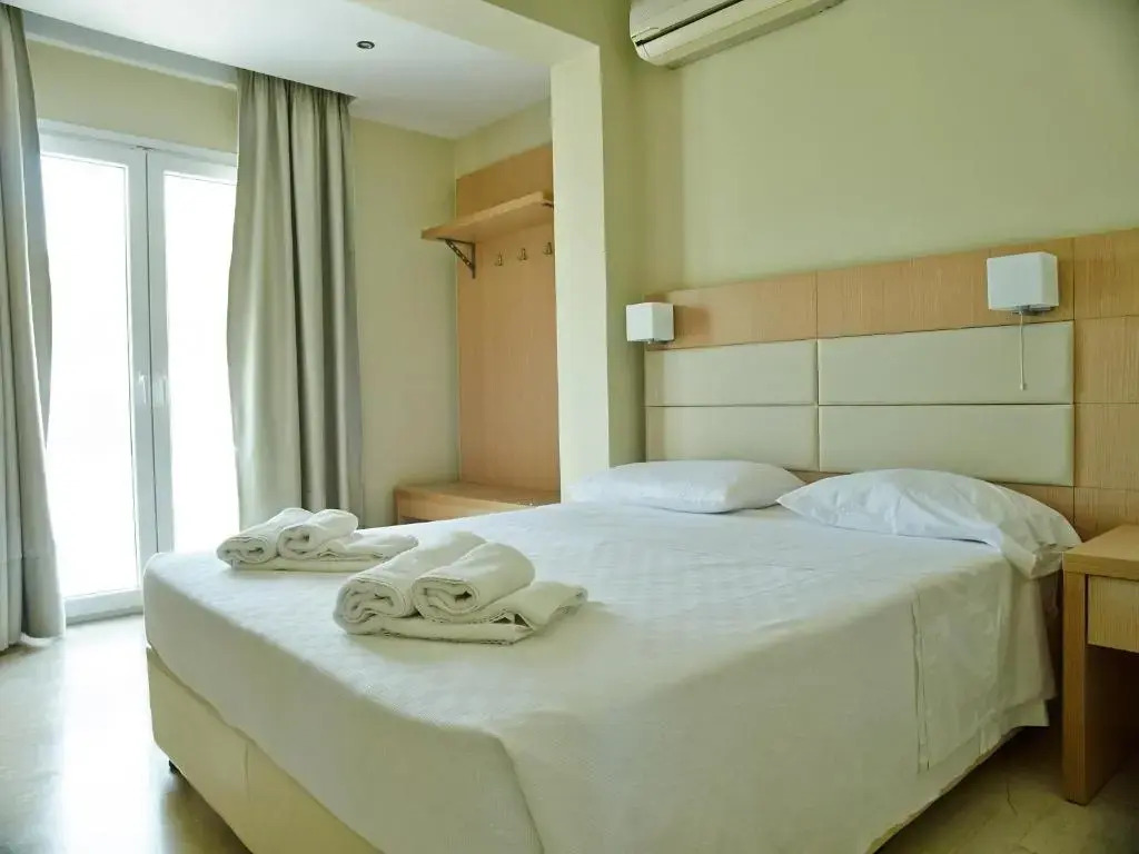 Cosmos Hotel