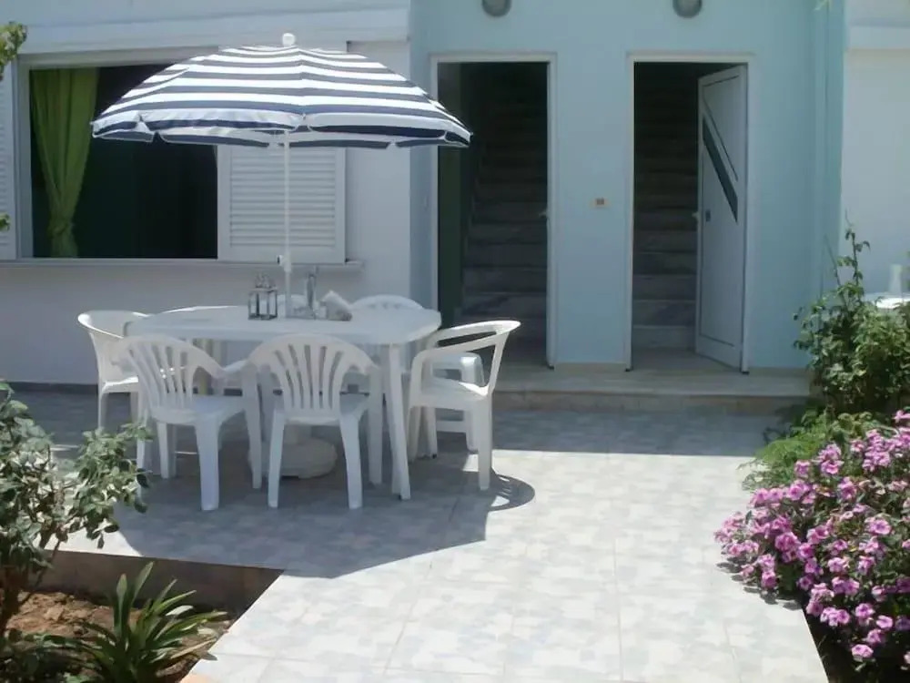 SeaShell Apartments