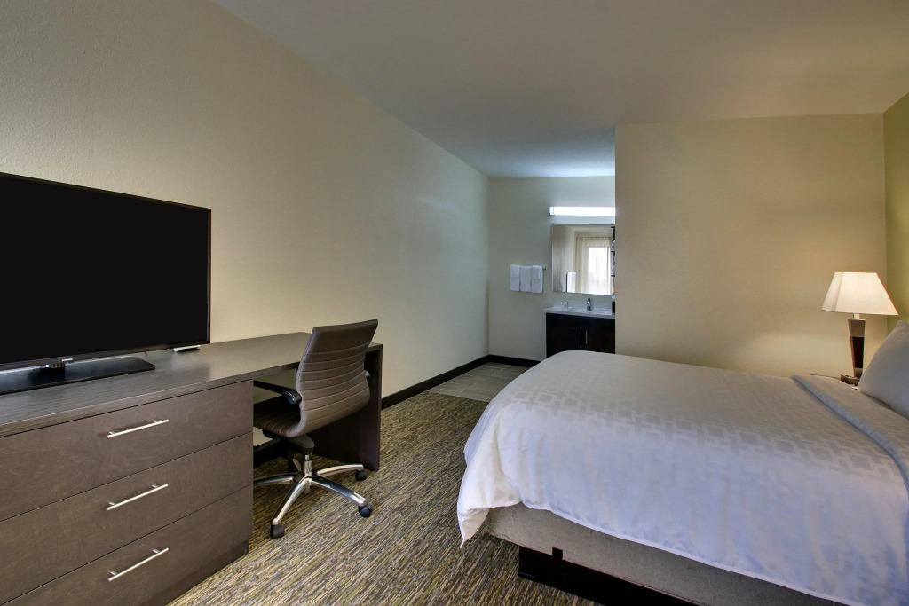 Candlewood Suites - Wichita East by IHG