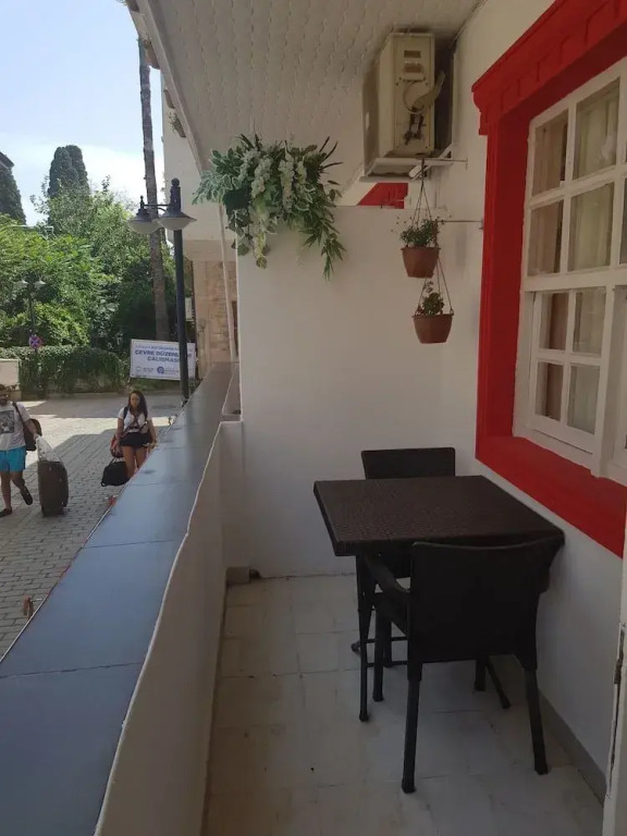 Paradise Hotel