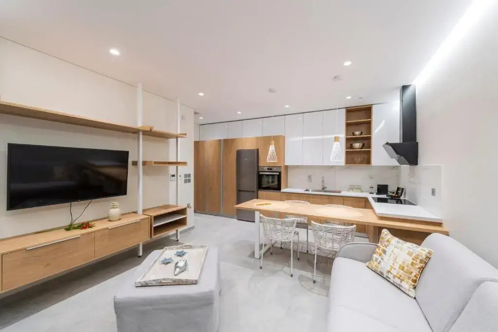 Suite Erifilli