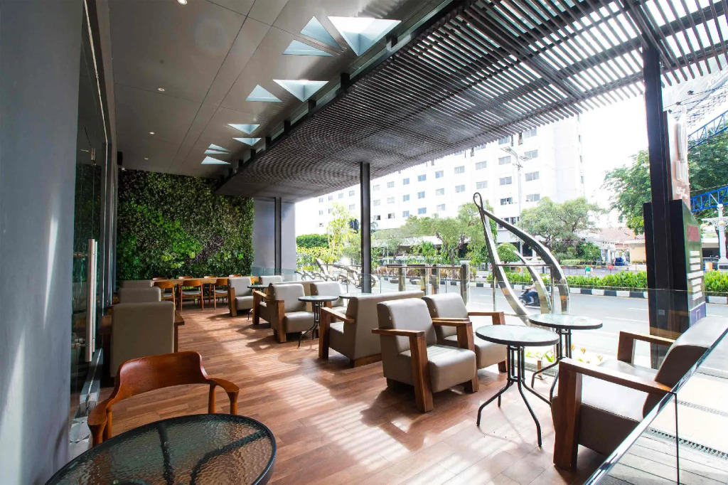The Life Styles Hotel Surabaya