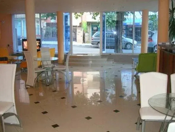 Sandor Hotel