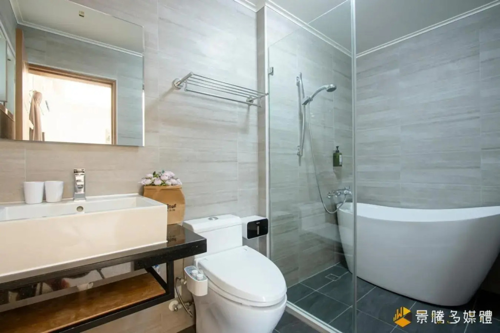 M2 Villa