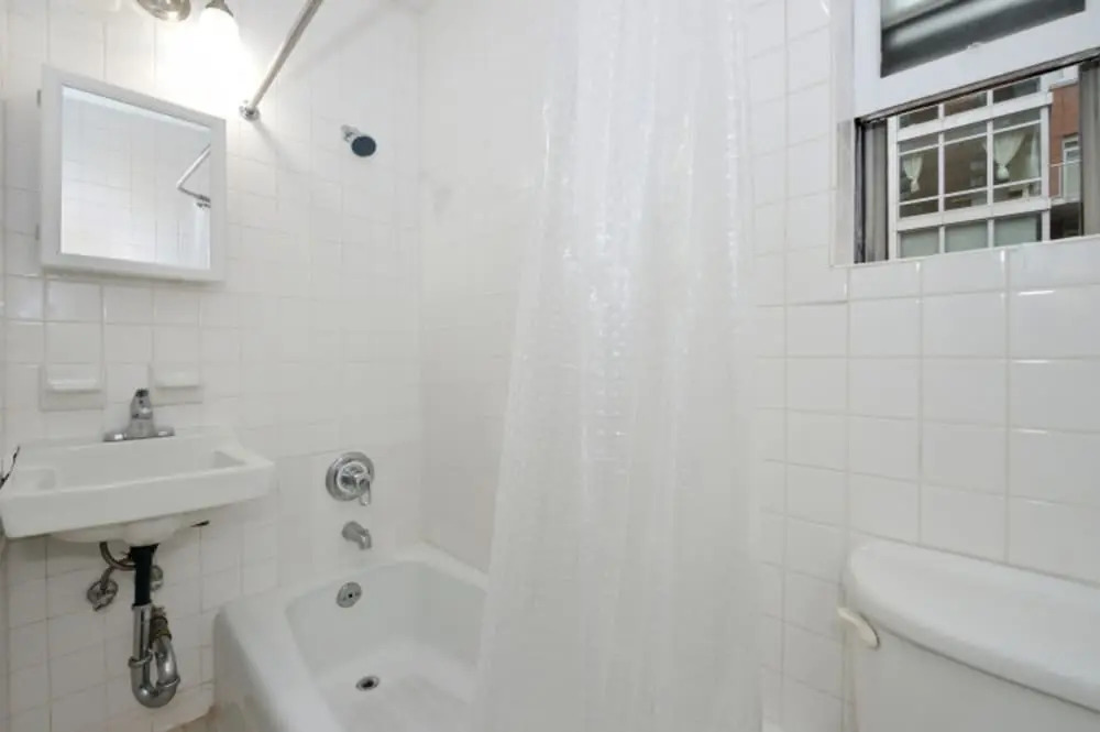 Charming 1BR in Murray Hill Kips Bay - Perfect for 2
