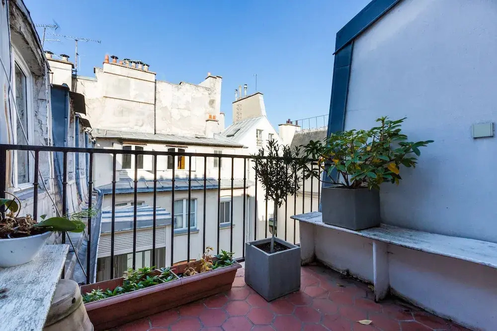 Steps from the Louvre