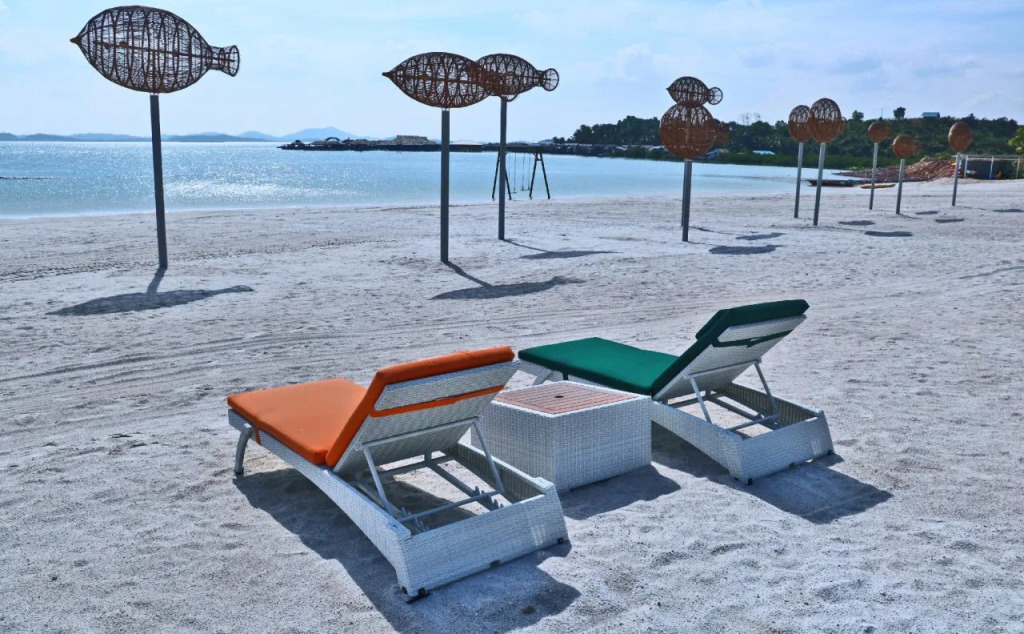 HARRIS Resort Barelang Batam