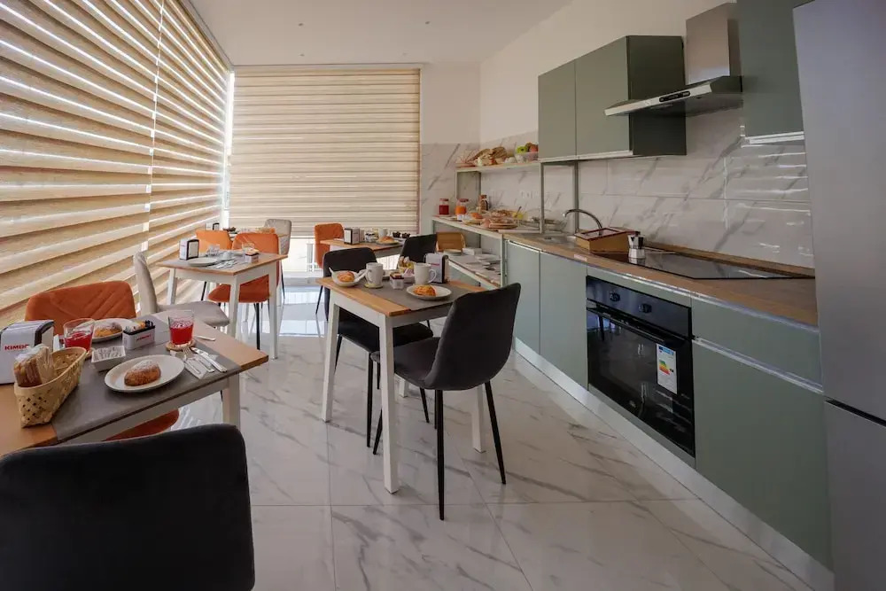 REDDIMUS Guest House