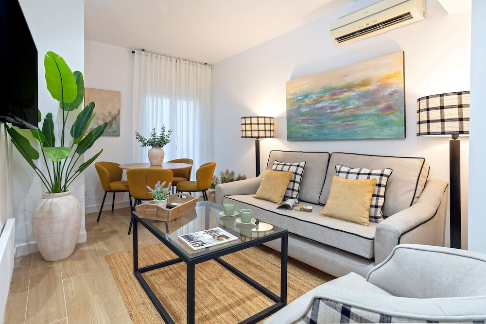 Central & Exclusive 2BD Apartment in Cordoba. Hinojo