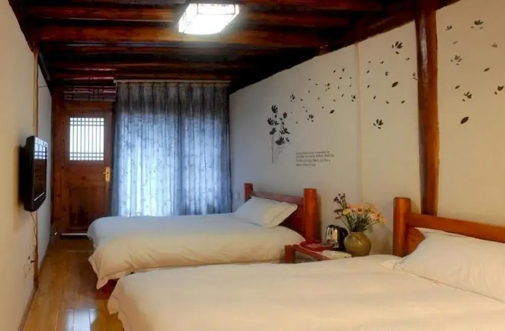 Lijiang Porcelain Inn