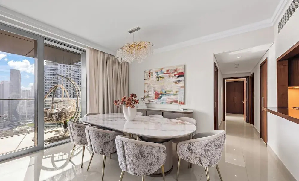 Prestigious 3.5 BR in Boulevard