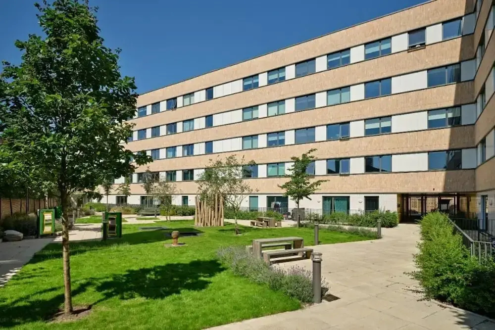 Meadow Lane Retreat - City Center Gem