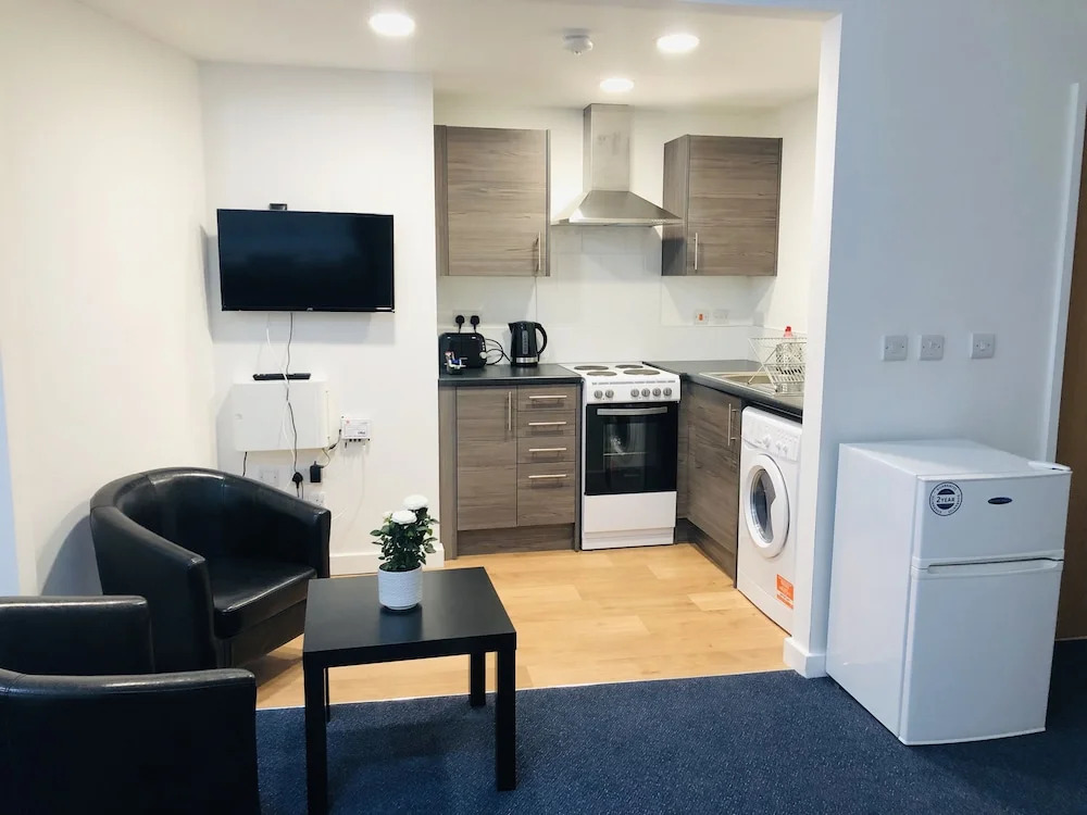 Showcase Apartments - Highcross House Apart Hotel