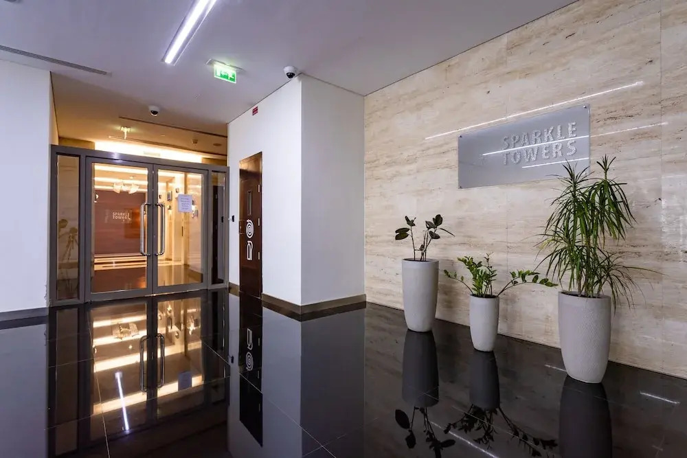 Super Elegant studio apartment-Sparkle tower By SWEET HOMES