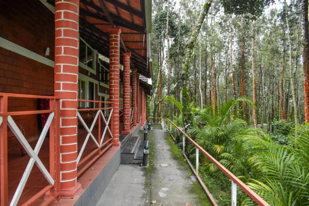 Coffee Grove Resort