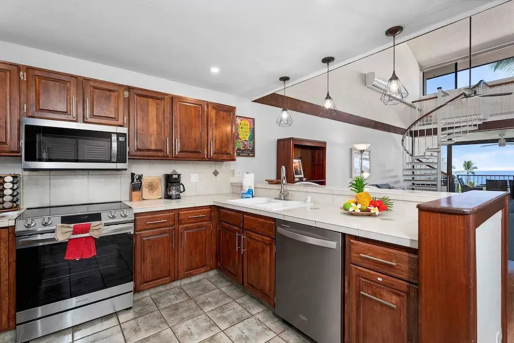 Ocean & Golf Course Views - 2 Bdrm With Loft - AC - Private Lanai -vrkcv