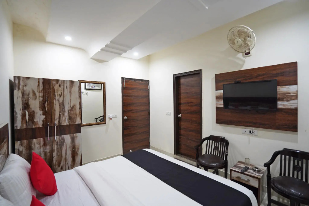 Capital O 8497 Hotel G Suites