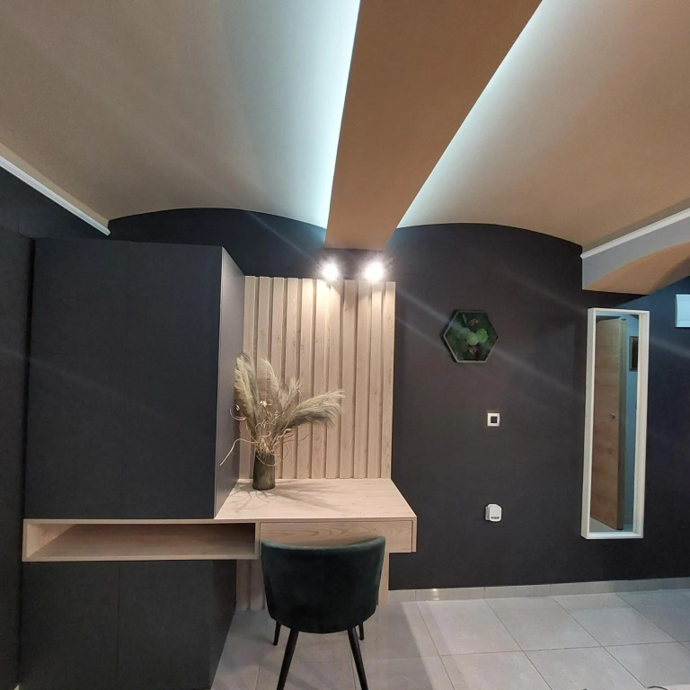 Modern&Private,Main Square-4Min Walk,Chic Apt 2